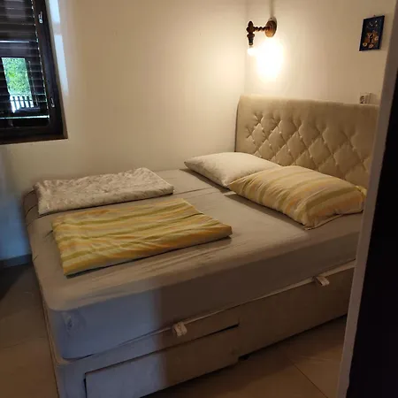 Balassa Weekendhouse Vakantiehuis *